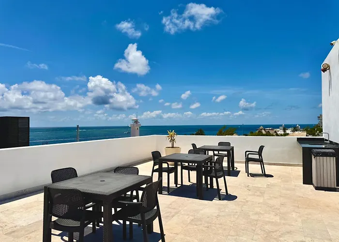 Bright Ocean View With Rooftop Pool Access Apartment Puerto Morelos